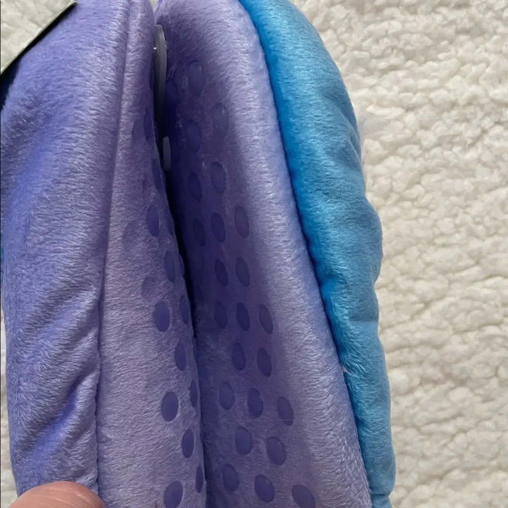 Wicked cozy slipper